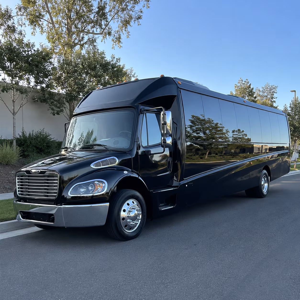 28 passenger minibus